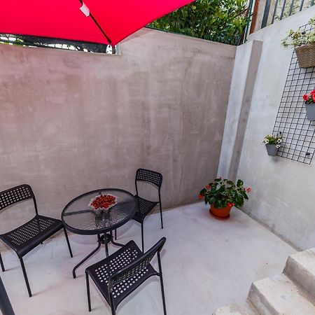 Apartmani Ujakovic Kaštela 外观 照片