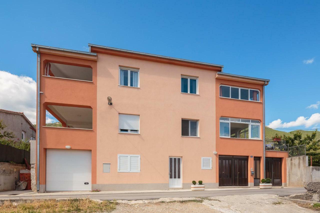 Apartmani Ujakovic Kaštela 外观 照片