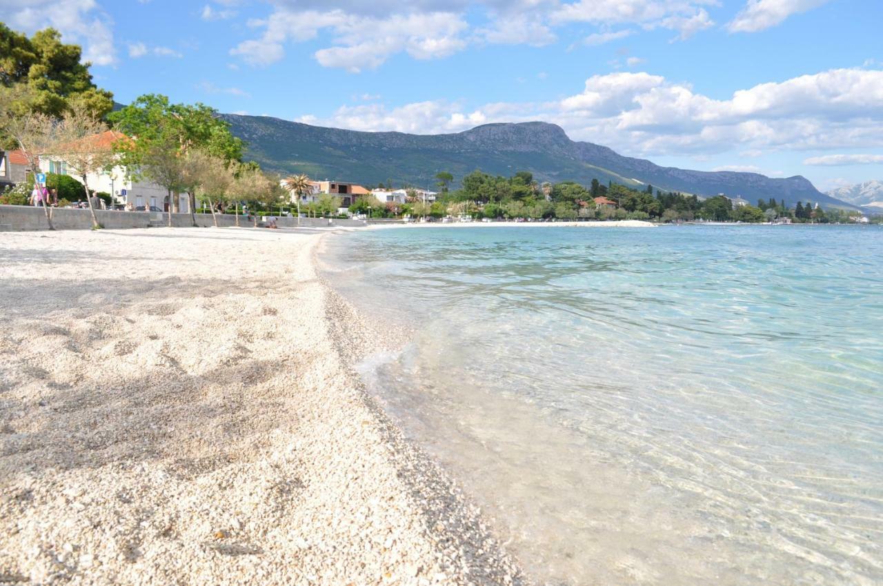 Apartmani Ujakovic Kaštela 外观 照片